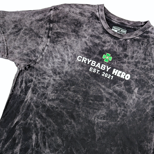 CRYBABY HERO - Tee Vintage Cloud Black